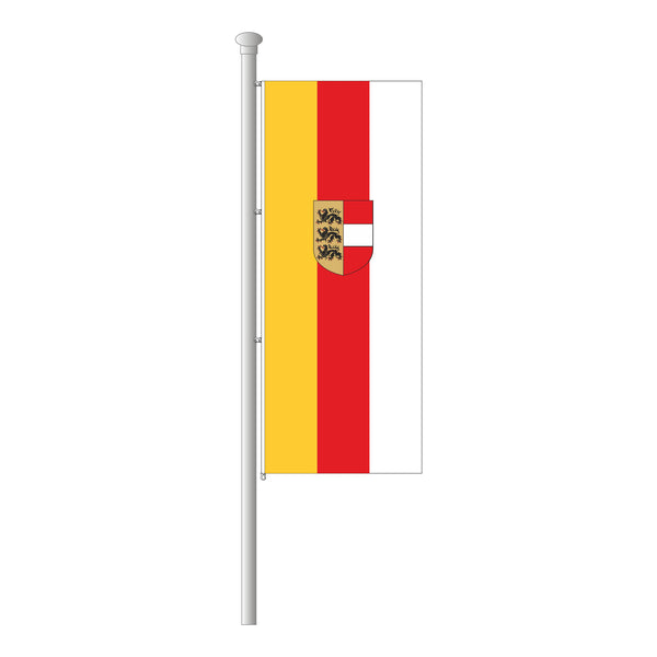 Kärnten mit Wappen Hissfahne im Hochformat