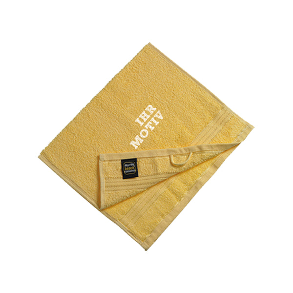 Handtuch mit individueller Namensbestickung