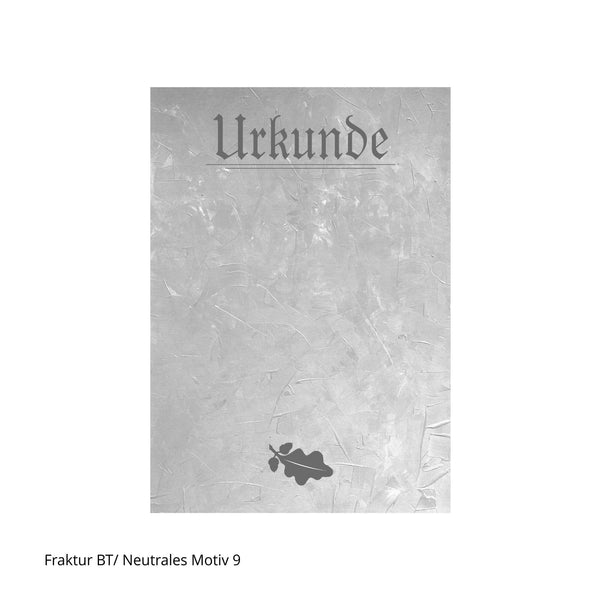 Eichenlaubblatt auf grauer Urkunde