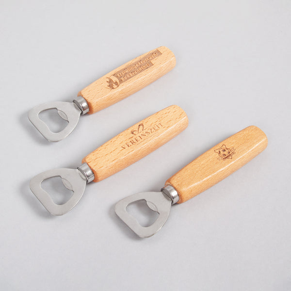 Flaschenöffner aus Buchenholz individualisiert