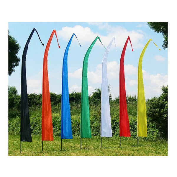 Balifahnen in verschiedenen Farben